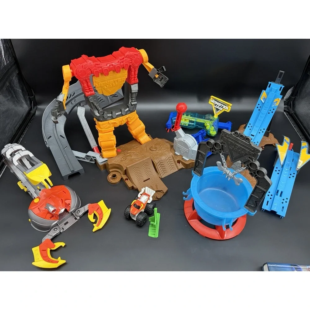 Monster Jam Spin Master Replacement Parts Lot Ramps Launchers Arena Truck